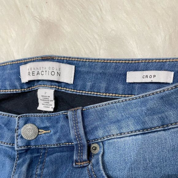Kenneth cole reaction crop jeans size 2 - Picture 6 of 12
